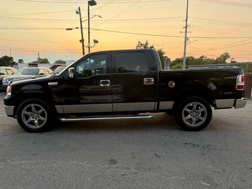 2005 Ford F-150 XLT SuperCrew