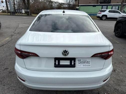 White 2019 Volkswagen Jetta 1.4T S