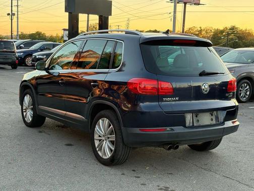 2012 Volkswagen Tiguan 2.0T SE 4MOTION