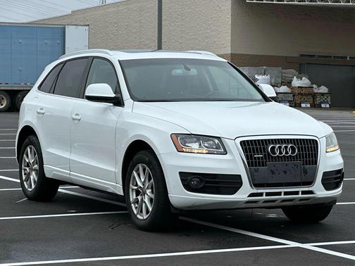 2012 Audi Q5 2.0T Premium