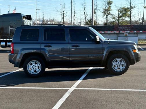 2016 Jeep Patriot Sport
