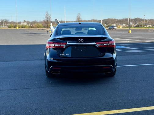 2014 Toyota Avalon XLE Premium