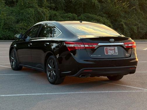 2014 Toyota Avalon XLE Premium