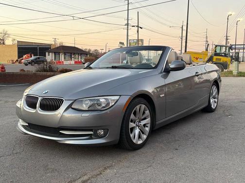 2013 BMW 328 328i Convertible 2D