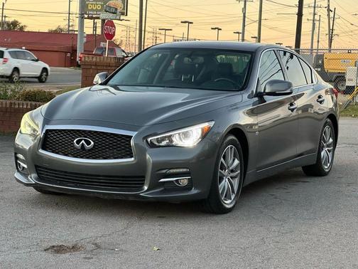 2015 INFINITI Q50 Premium