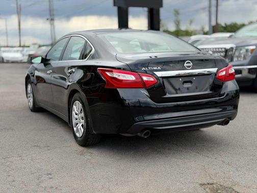 Super Black 2017 Nissan Altima 2.5 S