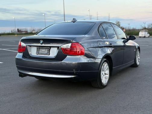 Gray 2006 BMW 325 325xi Sedan 4D