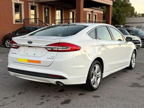 2018 Ford Fusion Hybrid SE