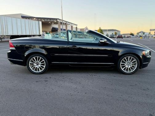 2008 Volvo C70 T5