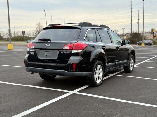 2013 Subaru Outback 2.5i Premium