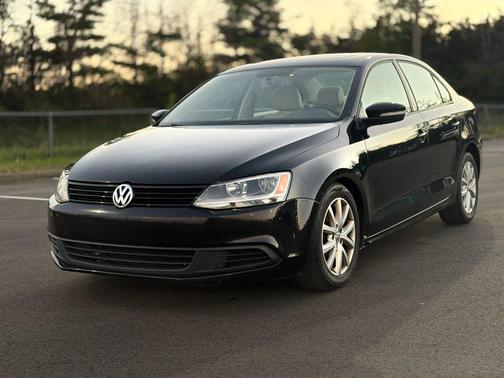 Black Uni 2011 Volkswagen Jetta SE