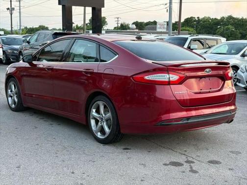 2015 Ford Fusion SE