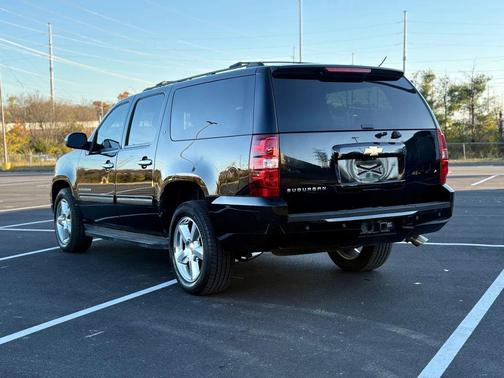 2013 Chevrolet Suburban 1500 LT