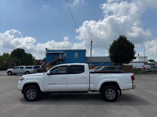 2016 Toyota Tacoma SR5