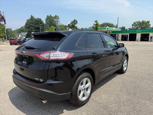2016 Ford Edge SE