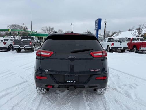 2017 Jeep Cherokee Trailhawk