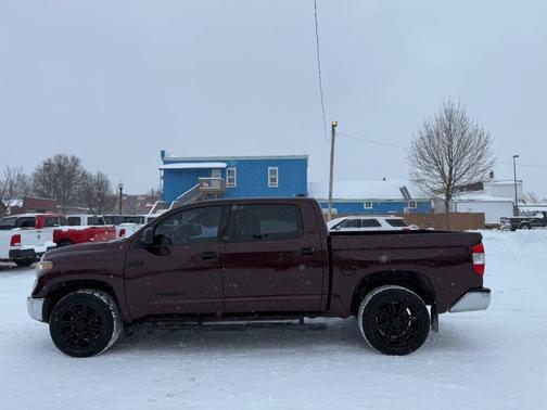 2020 Toyota Tundra SR5