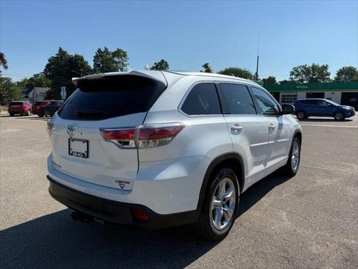 2014 Toyota Highlander Limited Platinum