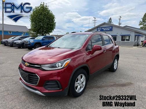 Red 2019 Chevrolet Trax LT
