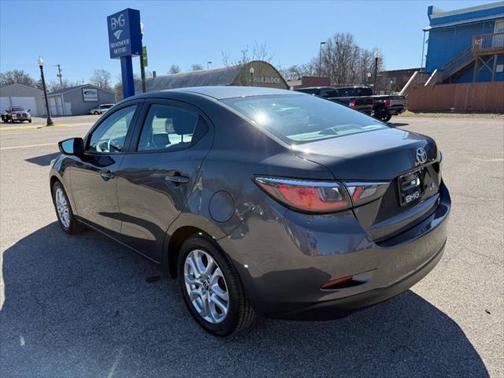 2017 Toyota Yaris iA Base