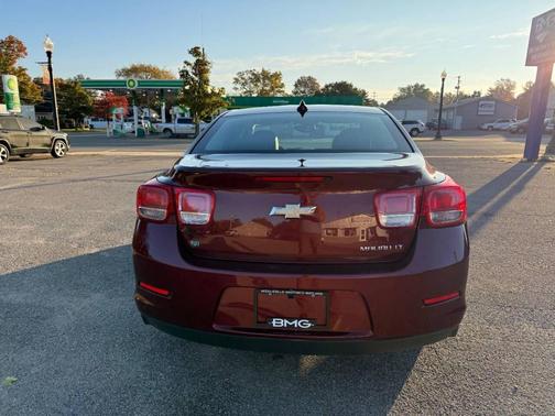 2015 Chevrolet Malibu 1LT