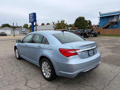 2012 Chrysler 200 Touring