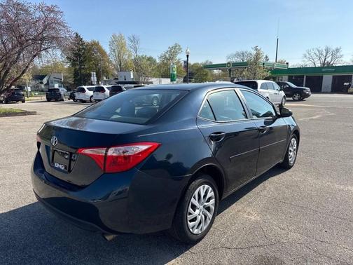 Galactic Aqua Mica 2018 Toyota Corolla LE