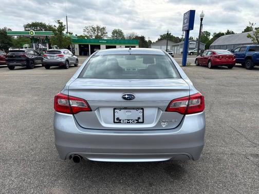 Ice Silver Metallic 2016 Subaru Legacy Premium