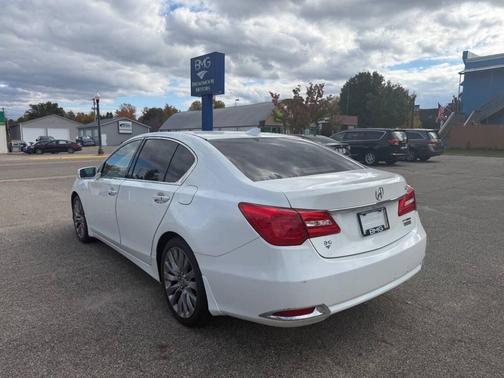 2017 Acura RLX Technology Package