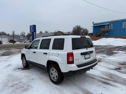 2016 Jeep Patriot Sport