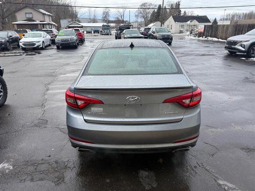 2015 Hyundai SONATA Sport