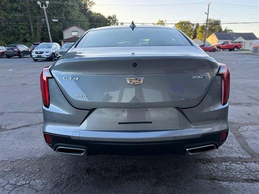 2022 Cadillac CT4 Luxury