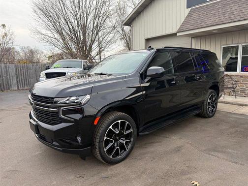 2021 Chevrolet Suburban RST
