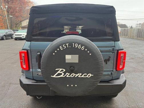 2022 Ford Bronco BASE