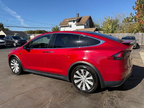 2020 Tesla Model X Long Range Plus Dual Motor All-Wheel Drive
