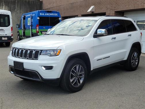 Photo 2 of 40 of 2019 Jeep Grand Cherokee Limited