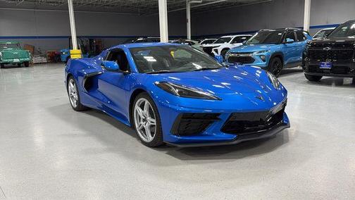 2025 Chevrolet Corvette Stingray w/2LT