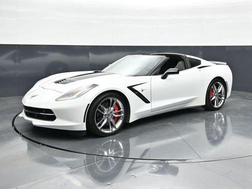 Arctic White 2017 Chevrolet Corvette Stingray Z51