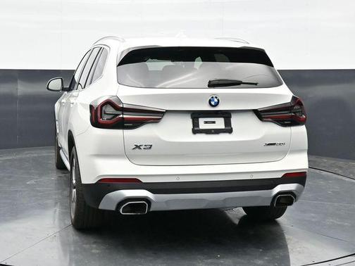 Black 2024 BMW X3 xDrive30i