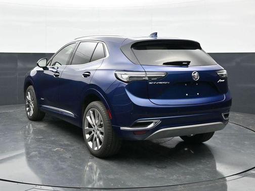Sapphire Metallic 2022 Buick Envision Avenir
