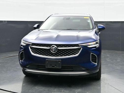 Sapphire Metallic 2022 Buick Envision Avenir