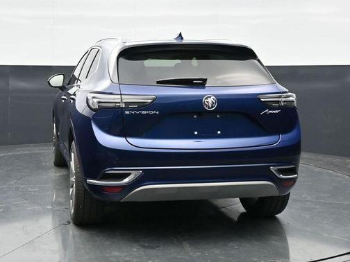 Sapphire Metallic 2022 Buick Envision Avenir