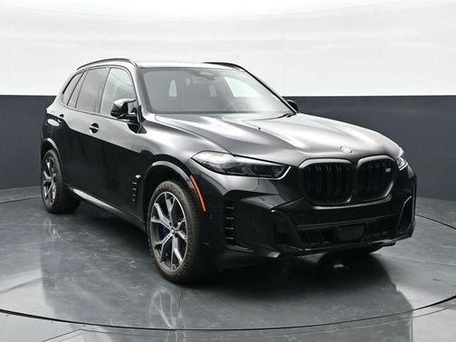 Black Sapphire Metallic 2026 BMW X5 M60i