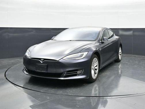 Black 2020 Tesla Model S