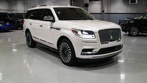 2018 Lincoln Navigator Black Label