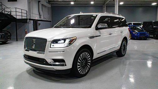 2018 Lincoln Navigator Black Label