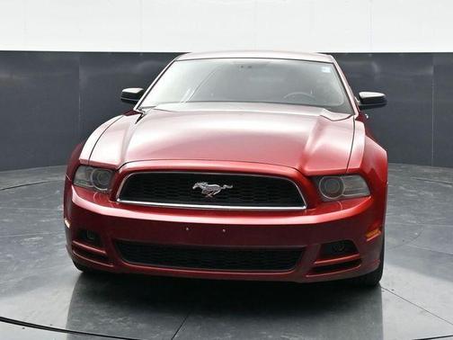 Red 2014 Ford Mustang