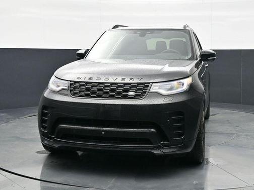 Santorini Black 2024 Land Rover Discovery P360 Dynamic SE