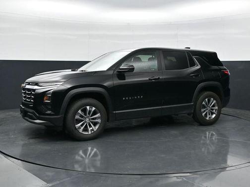 Mosaic Black Metallic 2025 Chevrolet Equinox LT
