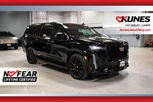 2022 Cadillac Escalade ESV Sport Platinum